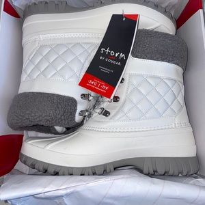Storm by COUGAR waterproof white laceup boots WHITE 11M New with box and tags